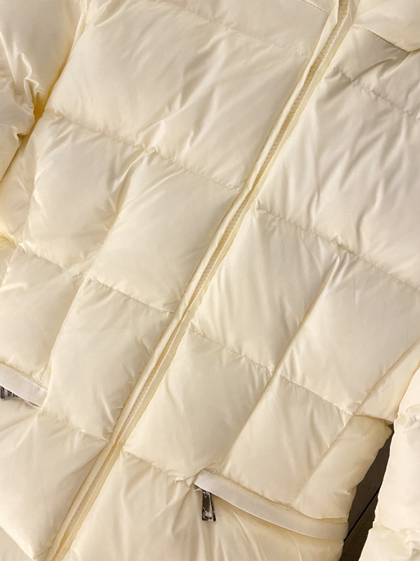 ハイクオリティダウンジャケット細部ディテール